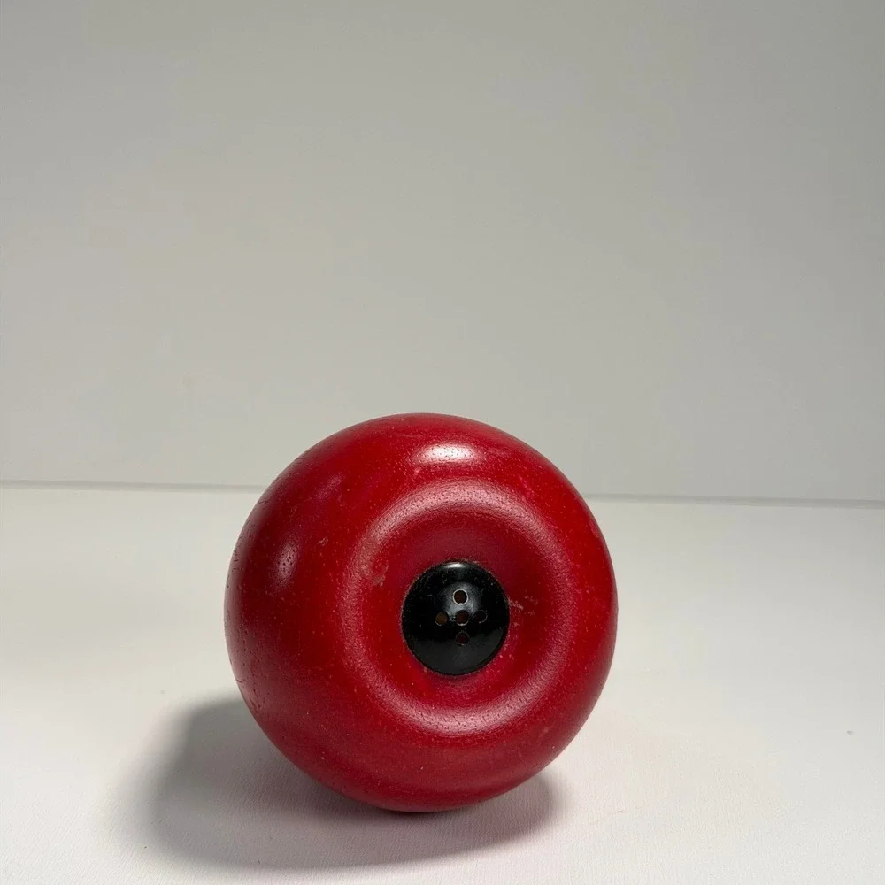 Vintage Cooks Club Wooden Apple Salt and Pepper‎ Shaker Set Red Cottagecore